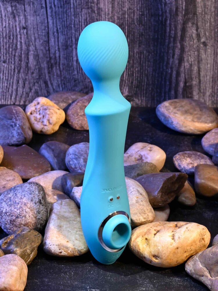 Wanderful Sucker Dual-Ended Wand Massager - Image 2